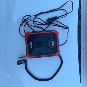 AstroAI Portable Air Compressor